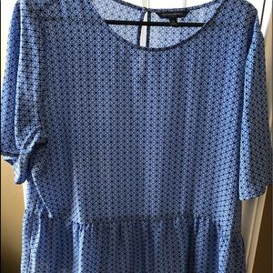Banana Republic Short Sleeve Blouse